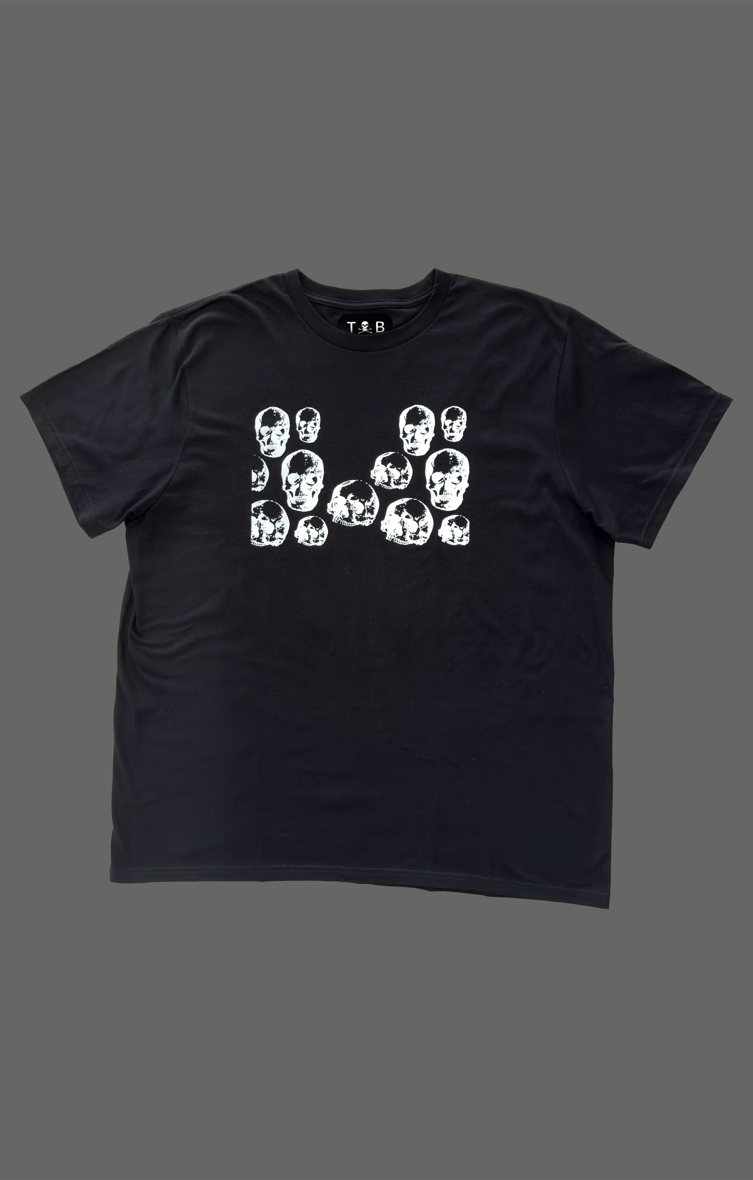 13 Skull Tee