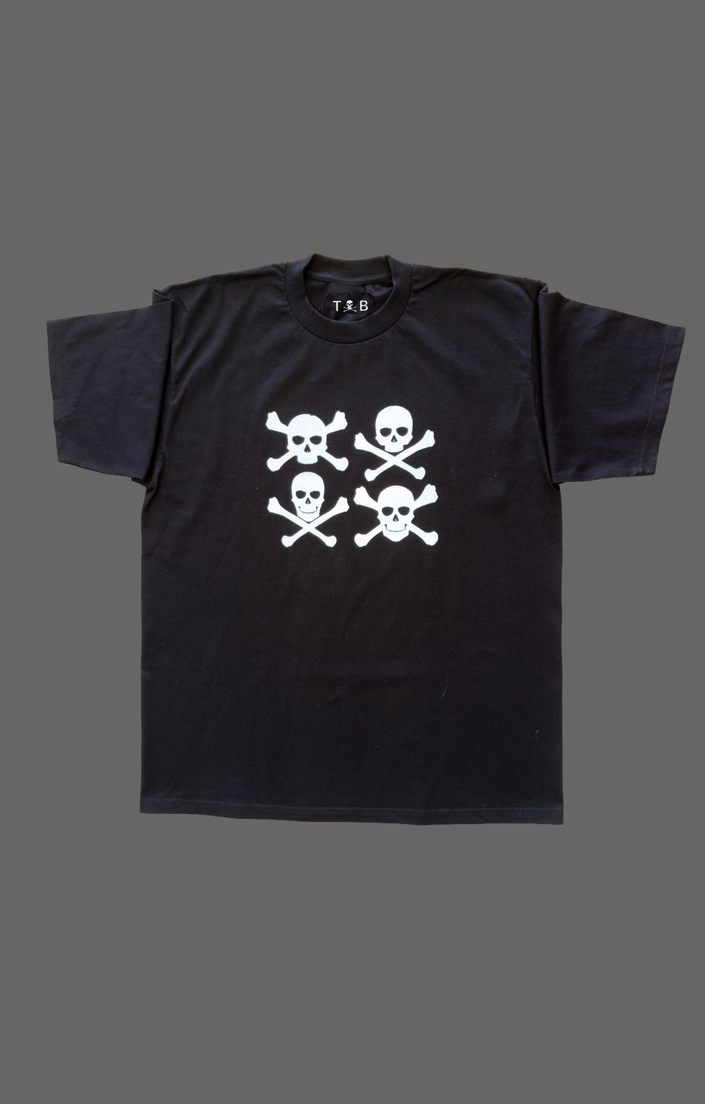 4 Skull Tee